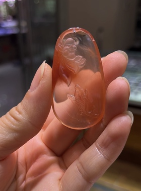 天然水晶红兔毛红水晶锦鲤莲花吊坠项链翘色巧雕意境深远优美自然