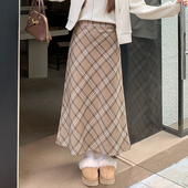 女装 微胖mm复古格纹A字中长裙2025秋季 新大码 200斤高腰显瘦半身裙