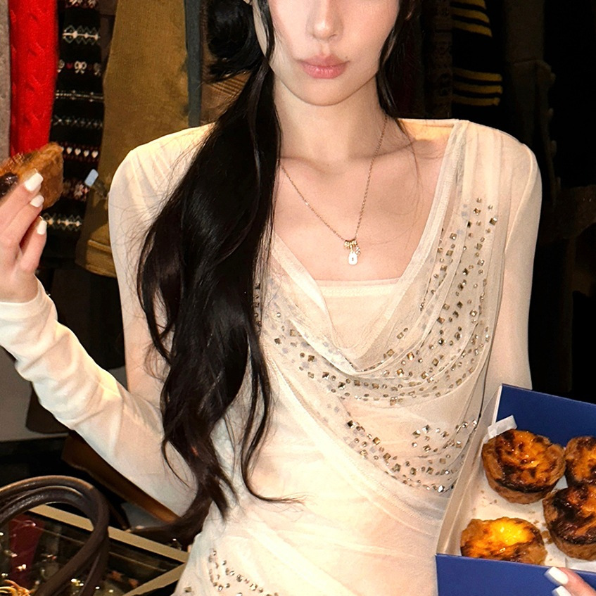 Wuu2sweet吴太甜 网纱烫钻亮片荡领长袖T恤女独特漂亮早秋上衣