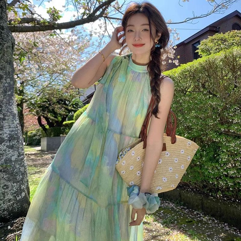 法式甜美设计感晕染薄荷曼波绿色挂脖连衣裙仙女夏季海边度假裙子图片