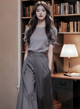 清仓2025秋高级感穿搭灰色针织时尚短袖西装阔腿裤小众套装春季