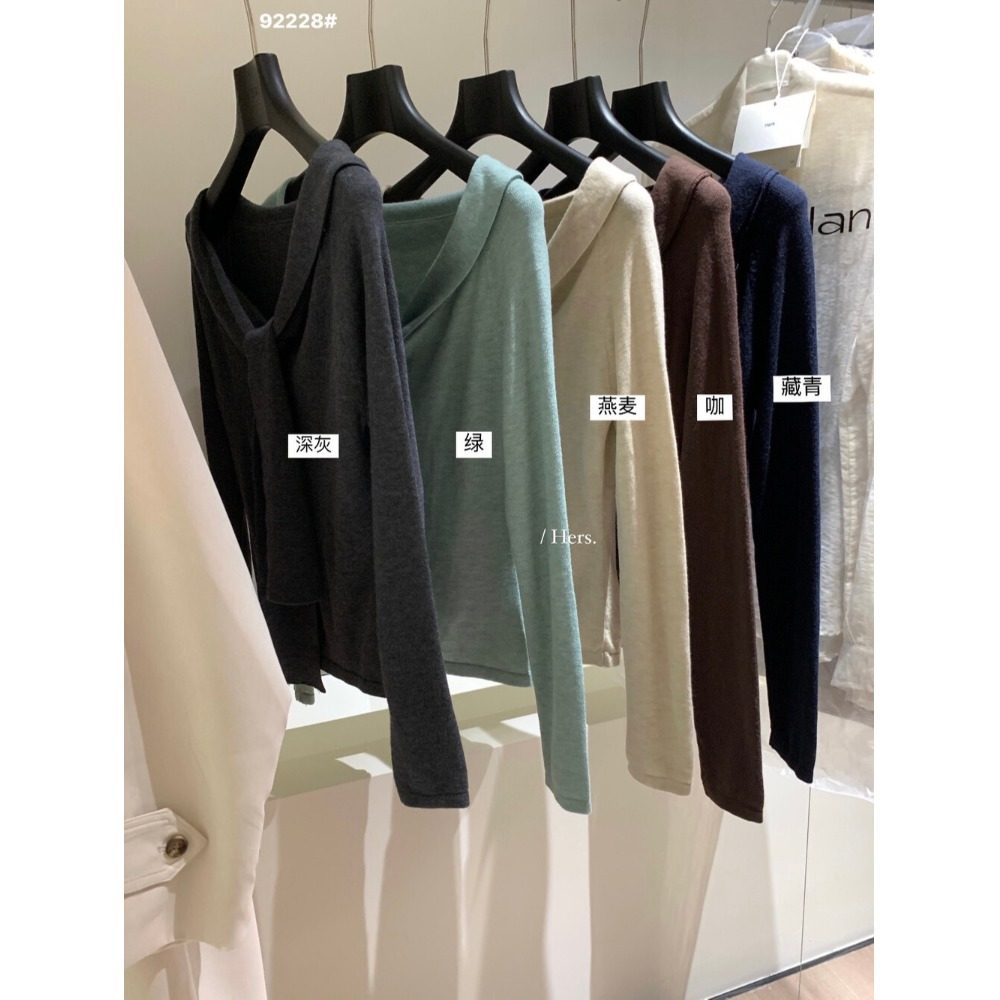 2025韩国东大门秋上新气质韩系简约日常系带领针织衫