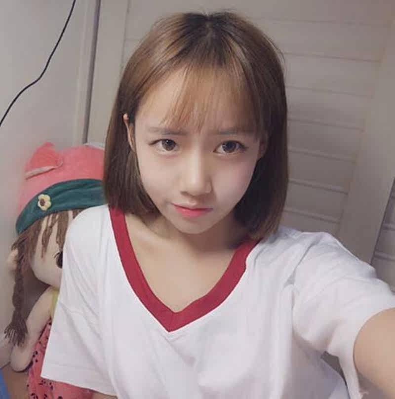 Perruque cheveux raides Court - Ref 2613014 Image 1