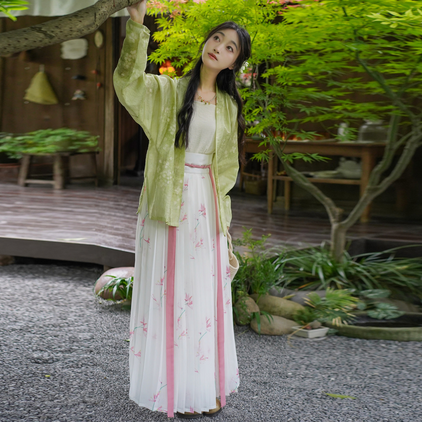 原创汉服女宋制飞机袖吊带百褶裙日常夏款半身裙套装