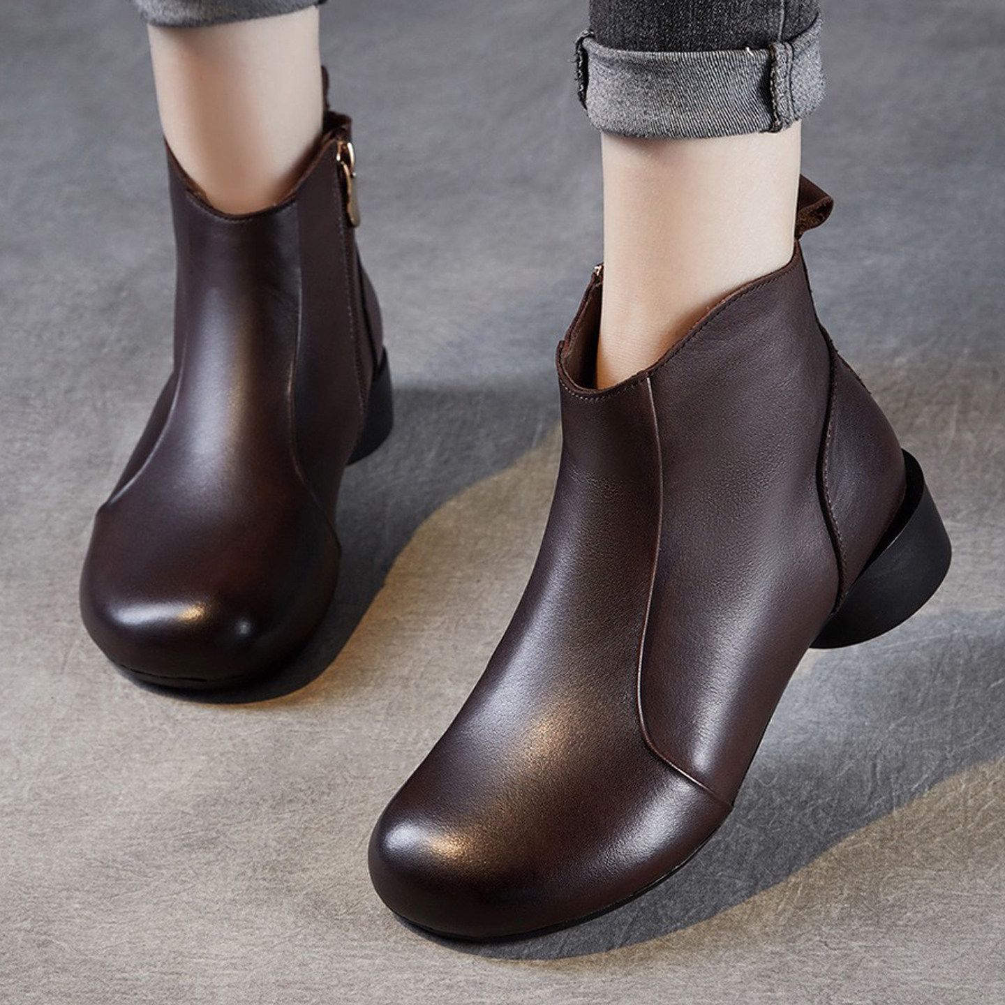 复古真皮短靴女单靴秋冬新款粗跟软底舒适妈妈鞋时尚百搭时装靴子,女鞋,时装靴,淘宝优惠券,粉丝福利购,淘宝优惠卷