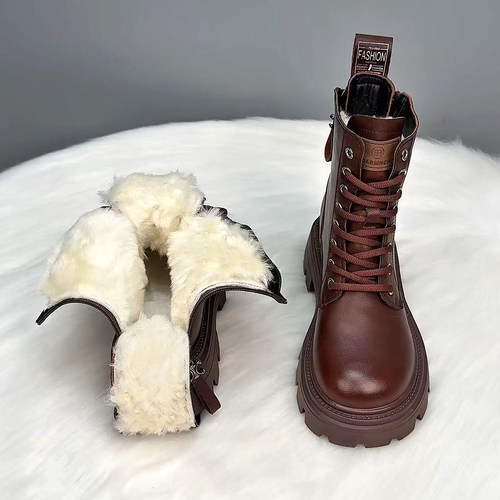 东北加厚皮毛一体雪地靴冬季保暖羊毛马丁靴英伦风厚底加厚大棉鞋