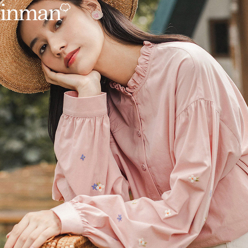 茵曼2020新款春秋款泡泡袖立领女士衬衫洋气时尚长袖绣花纯棉刺绣