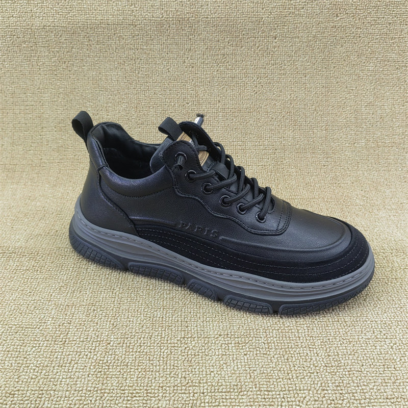 2025冬季休闲皮鞋男青年黑色圆头中跟耐磨加绒保暖百搭潮流男鞋