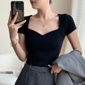 黑色法式 别致绝美小上衣夏季 方领锁骨显瘦正肩短袖 t恤女性感短款