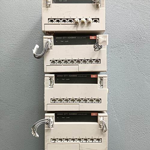 欧姆龙GT1AD08MX模拟量输入模块拆机件8路输入议价
