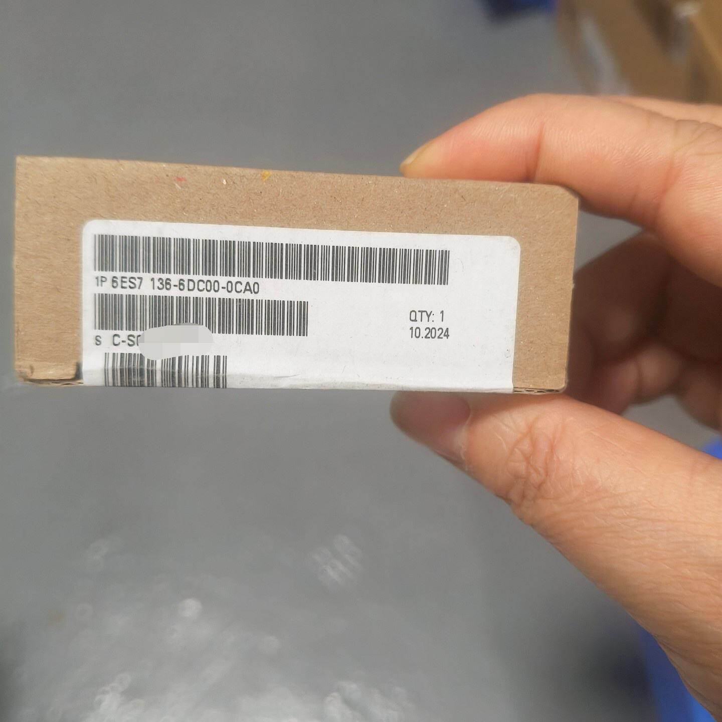 西门子6ES7 136-6DC00-0CA0，全新原装未开封--议价商品