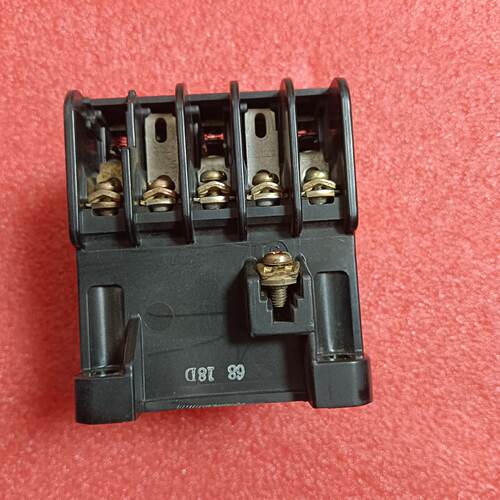 询-FUJI接触器SRC363151Z324A电压10