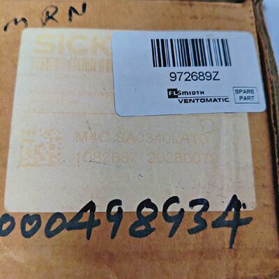 NEW SICK M4CSA0340LA10 MULTIPLE BEAM SYSTEM GERMANY