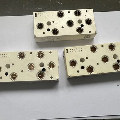 坏的三个SKIIP83AC12T4IT1议价及维修！