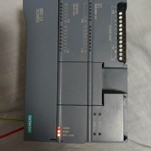 议价Almost New  S71200 Cpu 1215C Model 6Es适用