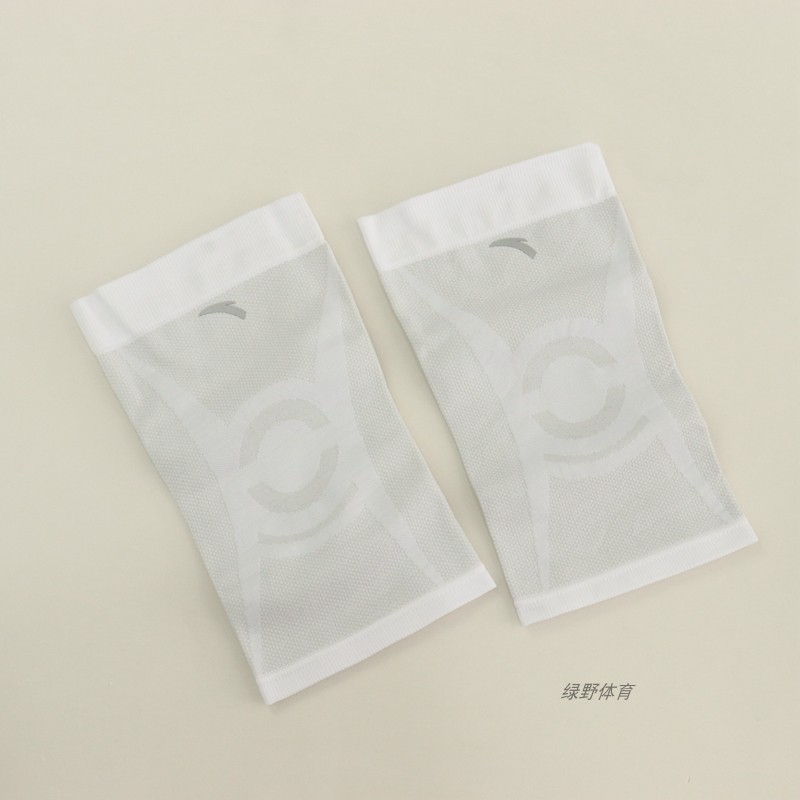 安踏运动护膝男女篮球健身羽毛球专业训练弹力支撑护膝1824372575