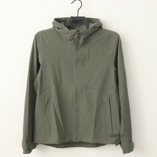 安踏男单风衣春秋梭织薄外套连帽户外防晒训练运动上衣152420604