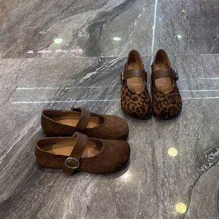 复古绒皮~真皮平底玛丽珍鞋女2025秋新款时髦圆头皮带扣浅口单鞋