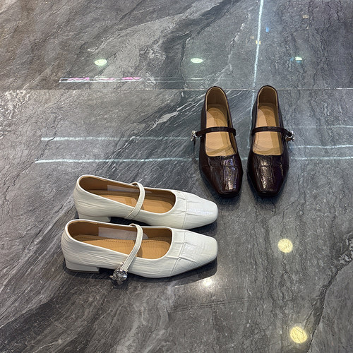 洋气褶皱气质日常女鞋配裙百搭