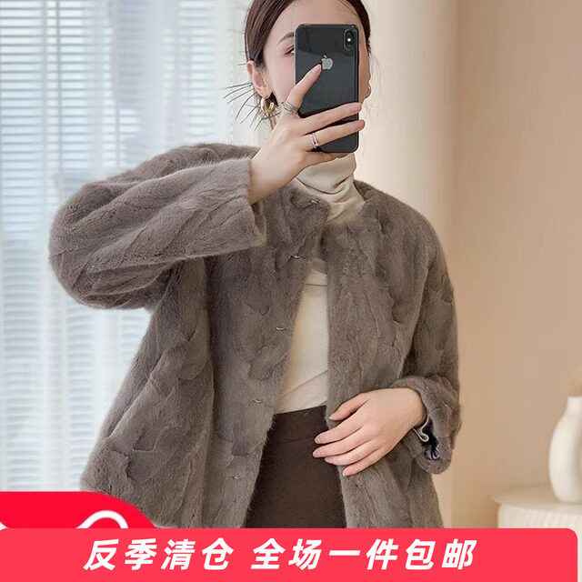 月牙短款貂皮大衣哲奴
