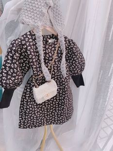 高品质秋冬季新款韩版复古碎花加绒加厚夹棉黑白花色连衣裙洋气