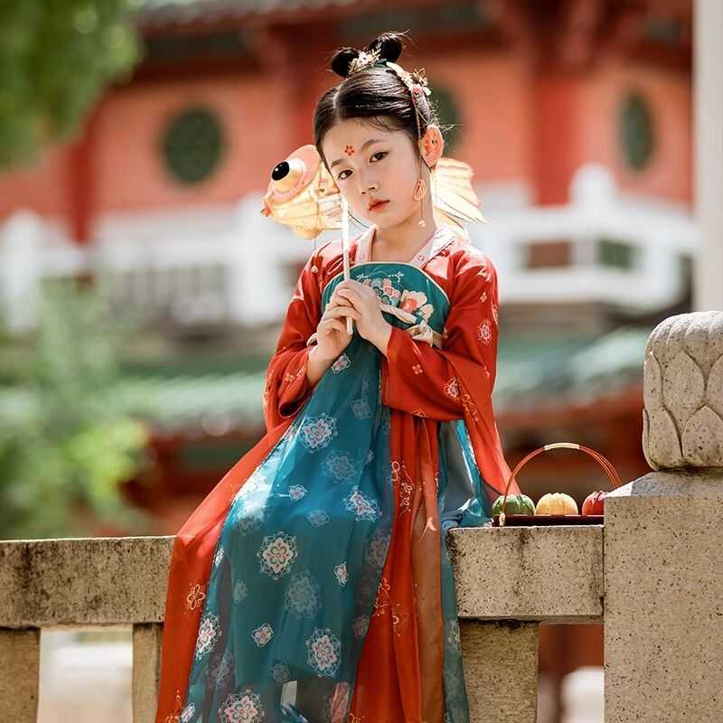 儿童汉服秋季2025新款女童古装改良襦裙超仙原创汉服薄连衣裙
