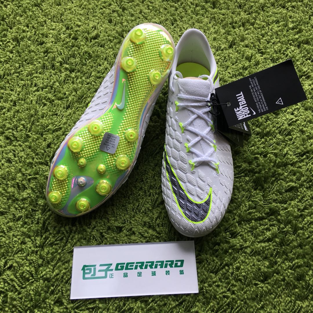 Womens Nike Phantom Vision Elite Dynamic Fit Anti Clog SG