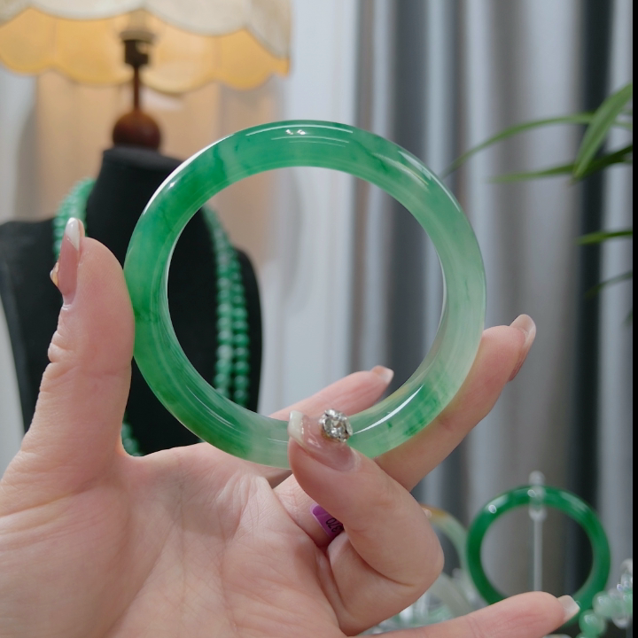 59+冰甜绿金丝绿飘花正圈