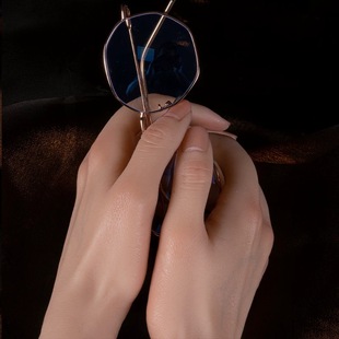 1仿真假手模型拍摄饰品美甲展示道具专用可调节硅胶手臂真人美甲