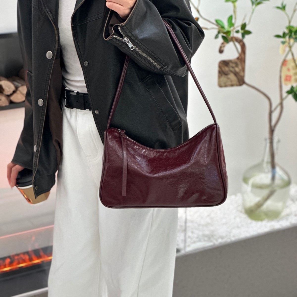 高品质油蜡牛皮大容量腋下小方包包女2025新款春夏女士休闲百搭