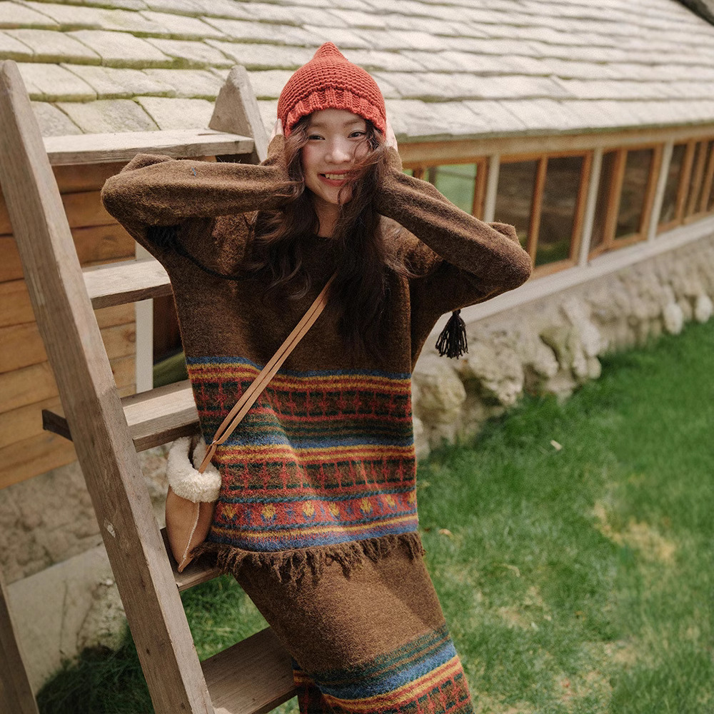 园园美衣民族风复古2024秋冬季流苏针织毛衣慵懒风半身裙两件套装