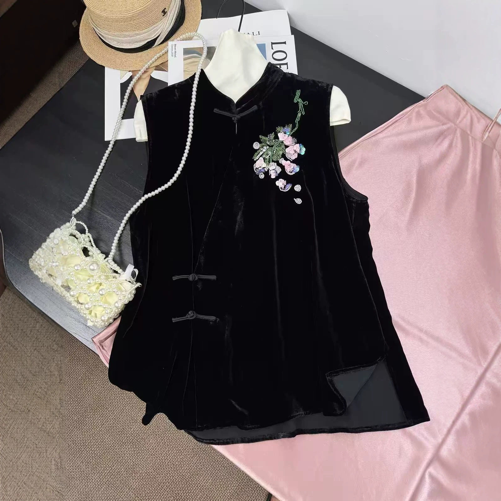 园园美衣风女装珠法绣丝绒无袖轻奢上衣复古盘扣坎肩百搭马甲春夏