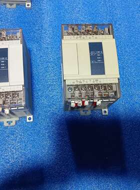 《议价商品》信捷PLC-XC1-10R-E 拆机件 共2个，