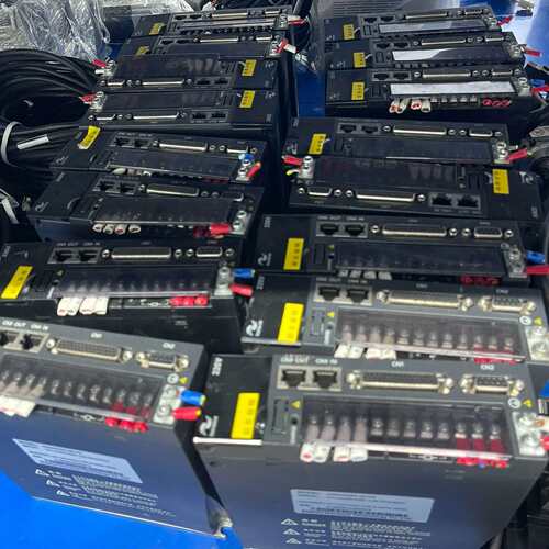 《议价商品》汇川伺服电机套装400W，IS620PS2R8I