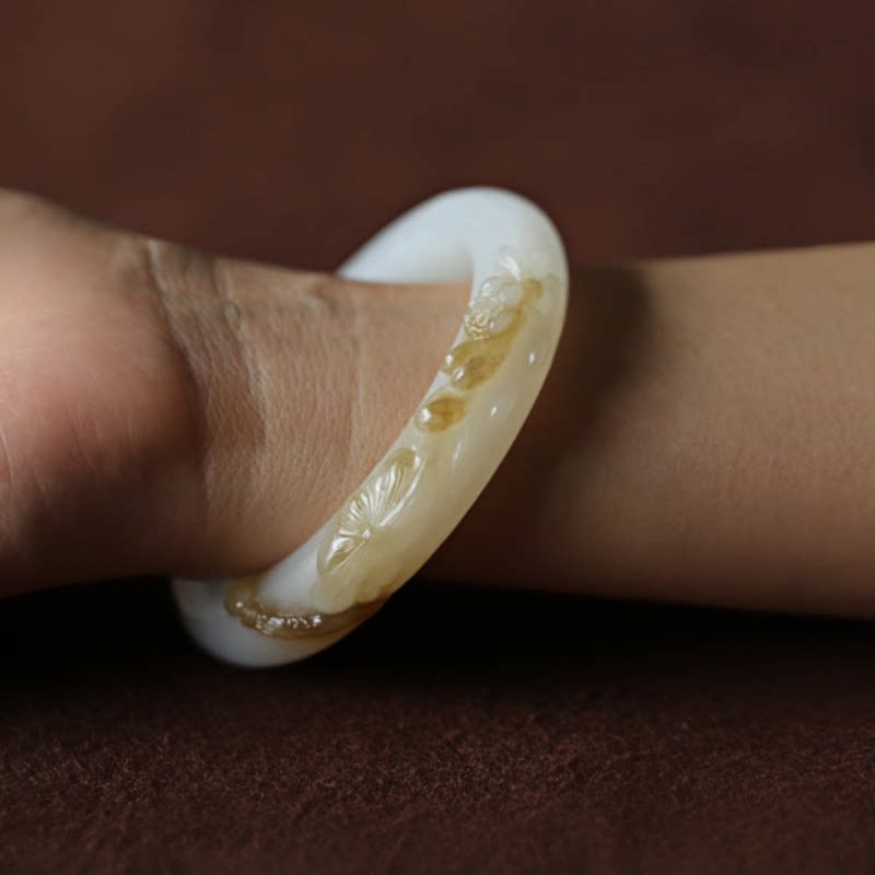 【香荷】天然和田玉糖白玉羊脂玉精雕荷花手镯一枚54.5MM藏品