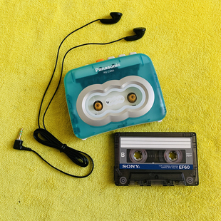 松下透明款超薄磁带随身听 轻微使用痕迹 声音好听 颜值高