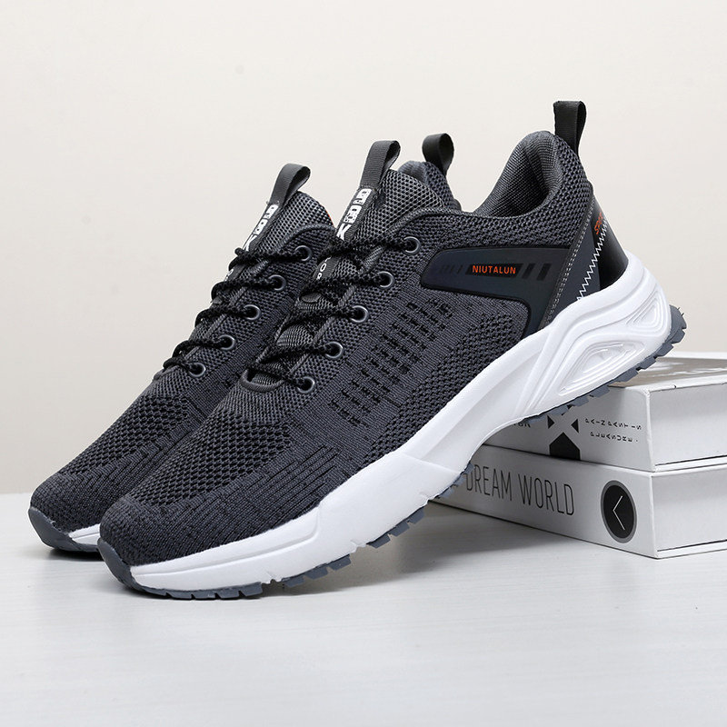 老北京布鞋男特大码45夏季透气46加肥宽脚47老人休闲旅游爸爸鞋48