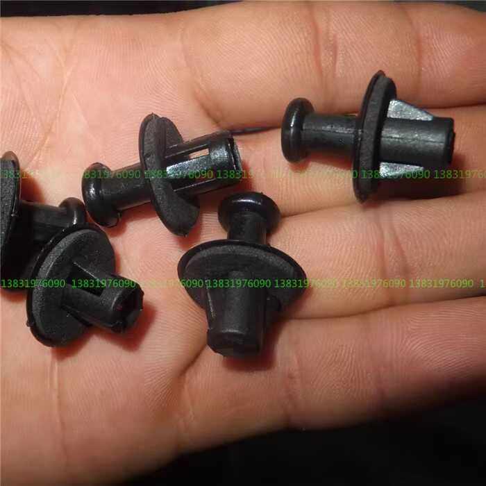 后备箱隔板尾门挂绳固定卡扣子