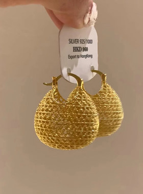 黄金色镂空钱袋子耳扣