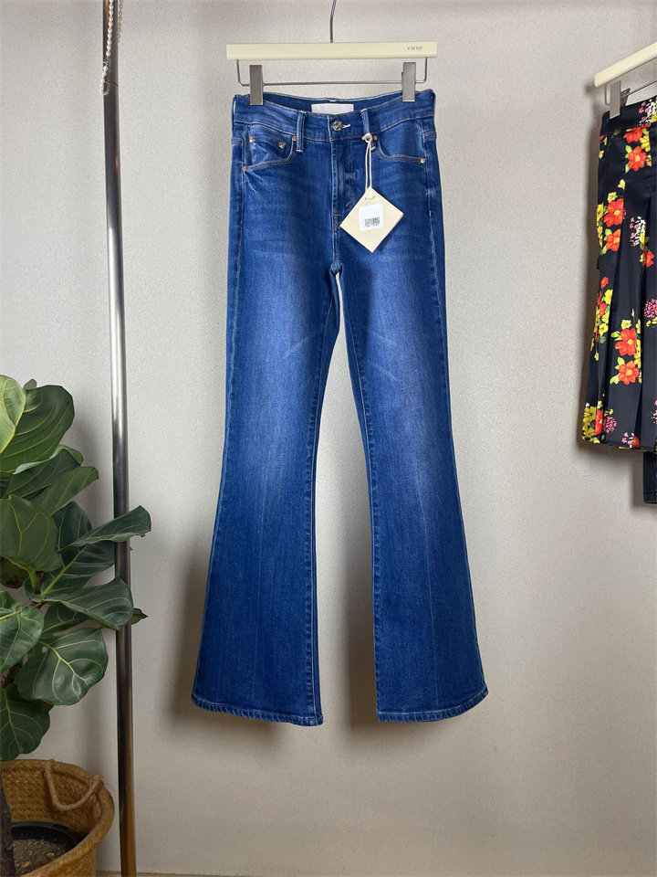 大长腿神裤24早春欧美系MO水洗天空蓝高腰中线修身微喇叭牛仔长裤,女装/女士精品,牛仔裤,淘宝优惠券,粉丝福利购,淘宝优惠卷