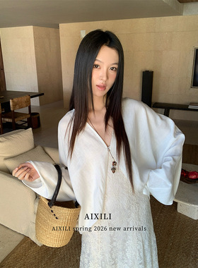 爱西里2026春季简约松弛高级感麻料长袖罩衫通勤极简风外搭上衣女