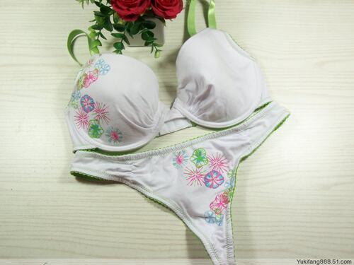 棉质面料85c文胸套装特价包邮