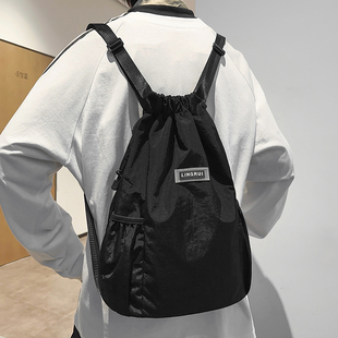 轻便旅行包男户外登山包抽绳束口袋背包男士运动双肩包女学生书包