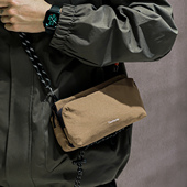 男士 斜挎包单肩胸包骑行邮差小包外出便携包轻便通勤包男款 手机包
