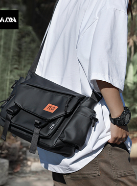 潮牌包包女斜挎包2026新款大容量单肩包男黑色轻便通勤邮差包休闲