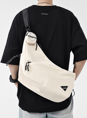 斜挎包男款休闲大容量通勤单肩包2025新款机能邮差包男士旅行背包