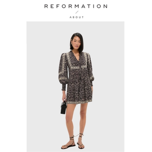 连衣裙春季 Reformation About 复古印花宽松娃娃裙 现货