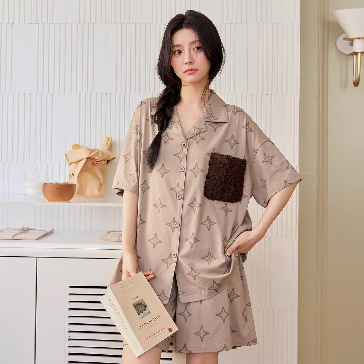 黛梦思卡其色睡衣女款夏季纯棉短袖宽松大码家居服简约可外穿套装