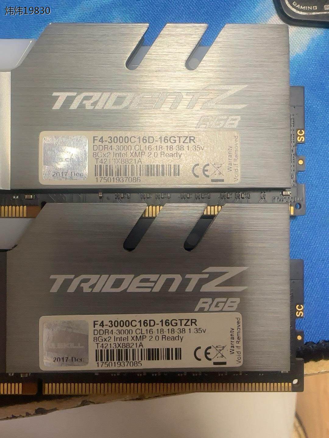 芝奇幻光戟 8g ddr4  3000mhz(议价)