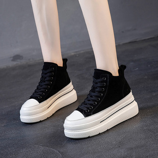 2026新款秋冬英伦风百搭韩版网红厚底马丁靴松糕机车靴女鞋短靴女